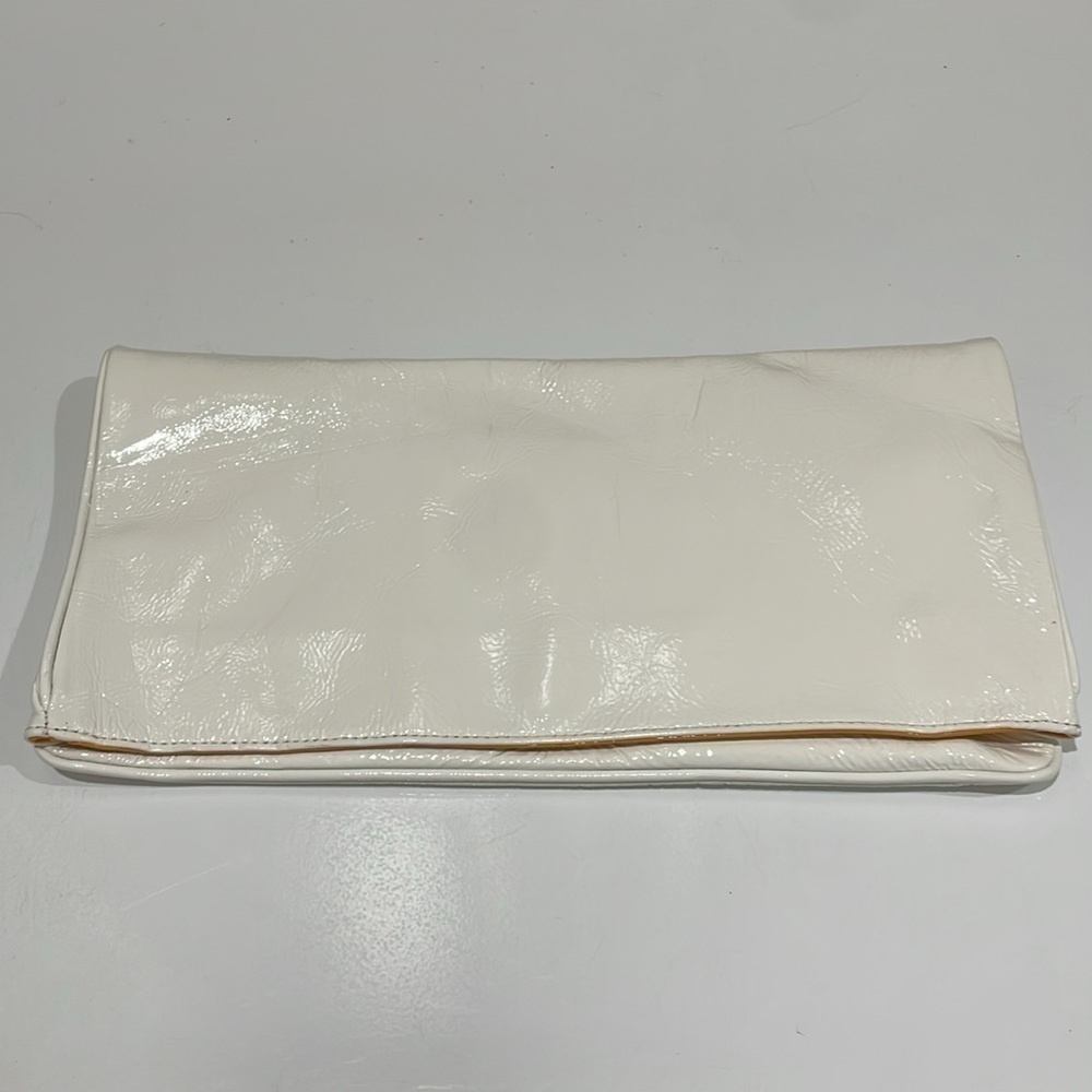 HOBO INTERNATIONAL White Patent Leather Foldover Clutch—STUNNING!! NWOT